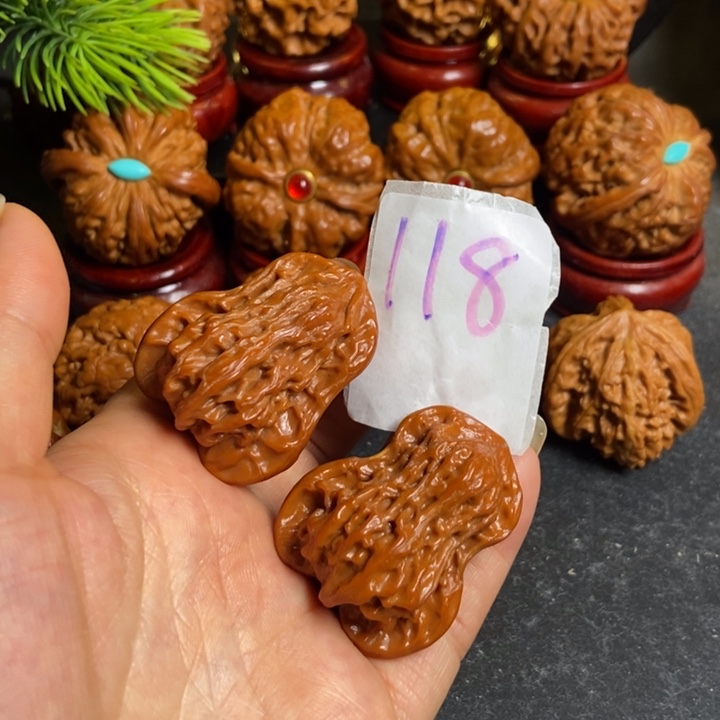 葫芦118文玩核桃狮子头