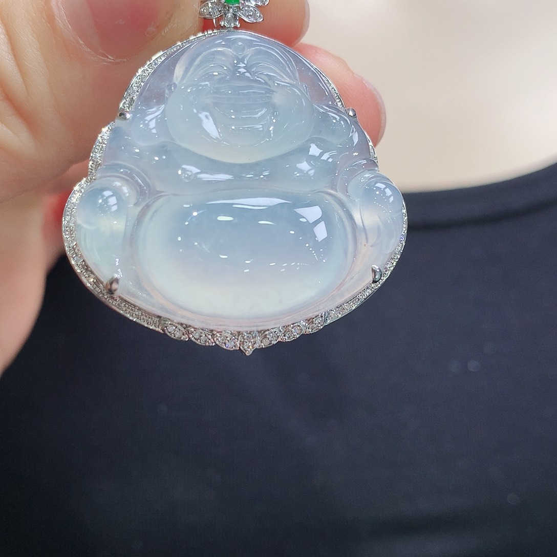 翡翠颈饰18K金镶嵌佛公