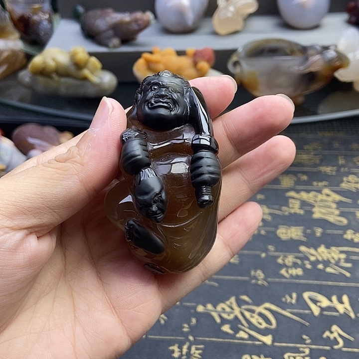 未镶嵌其他石英质玉语****