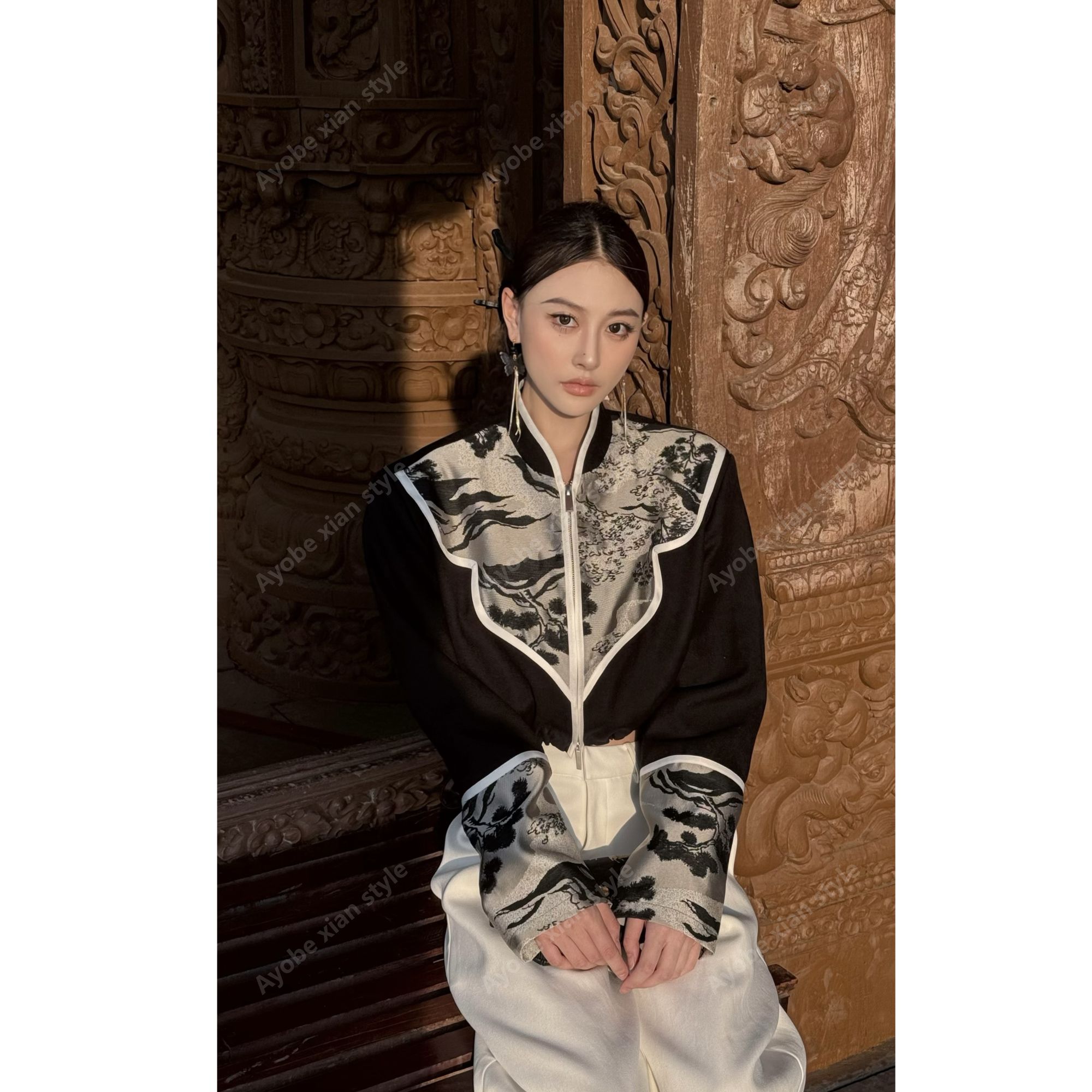AYOBE小贤/贤总主推 新中式外套！立领拉链开衫黑白水墨设计复古