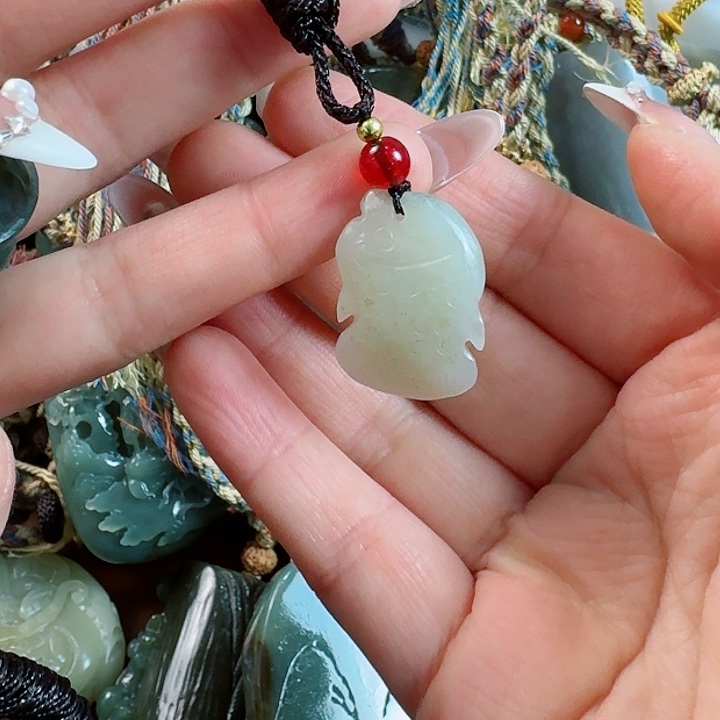 和田玉挂件未镶嵌