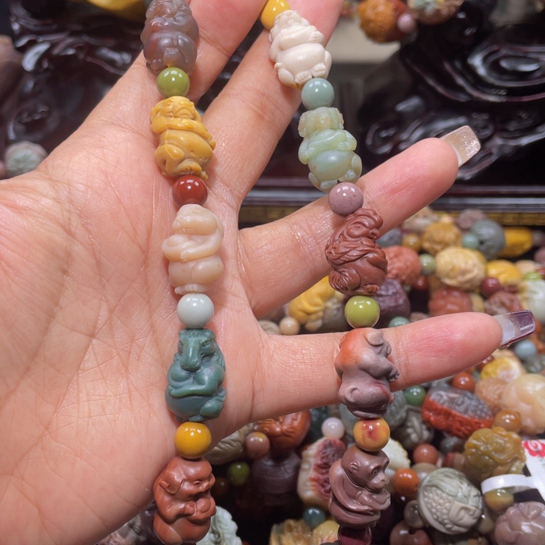 石英质玉手链未镶嵌