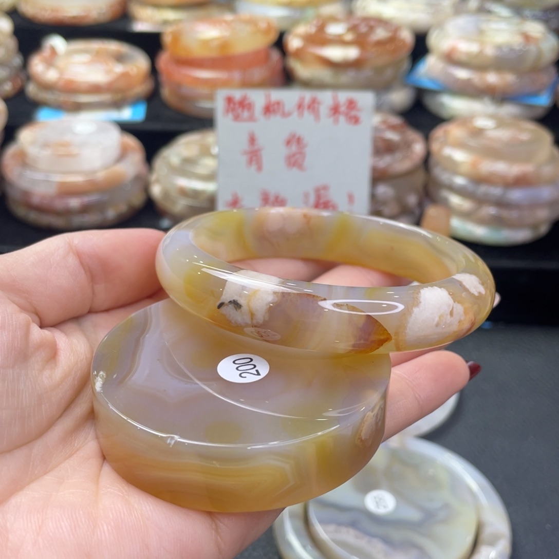 未镶嵌手镯石英质玉邪**鱼61/200