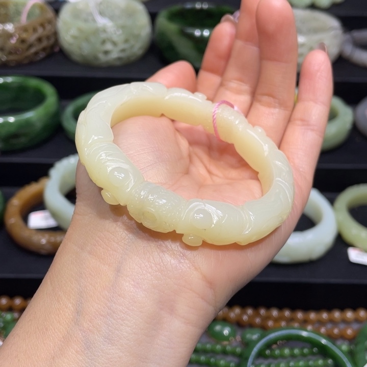 和田玉手镯54+圈口 编号44未镶嵌