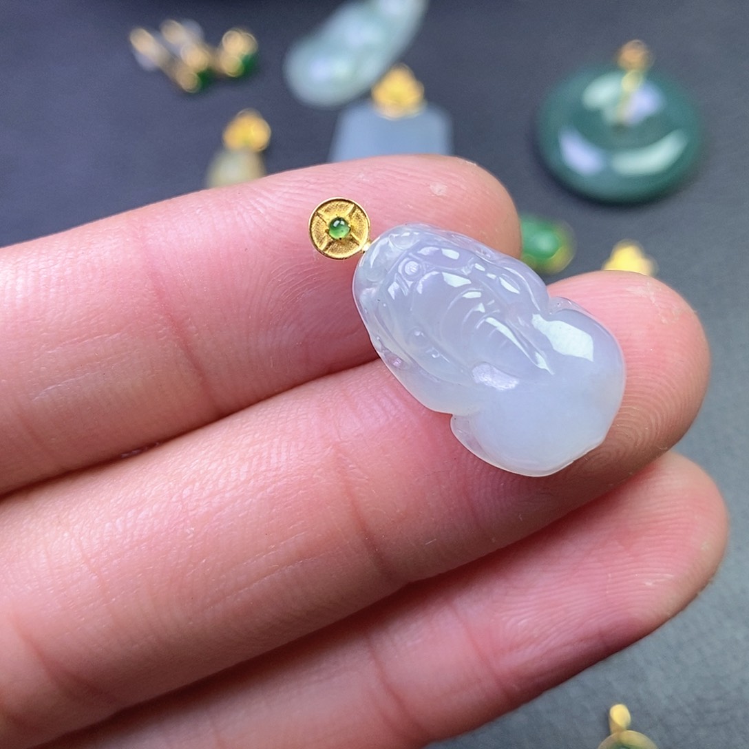 吊坠(不含链)18K金镶嵌翡翠