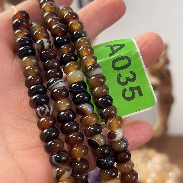 宏***屋玛瑙/玉髓未镶嵌颈饰