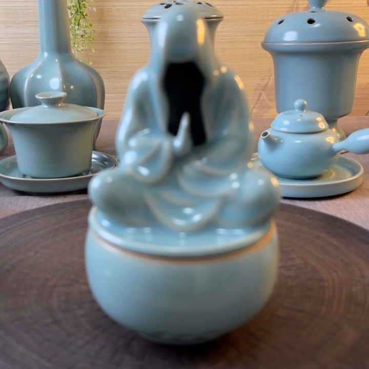 瓷片香炉一一一一一一一