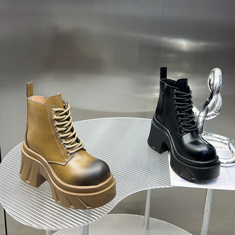 圆头粗跟切尔西短靴女2025秋冬新款气质时尚高跟烟筒靴G8626-22