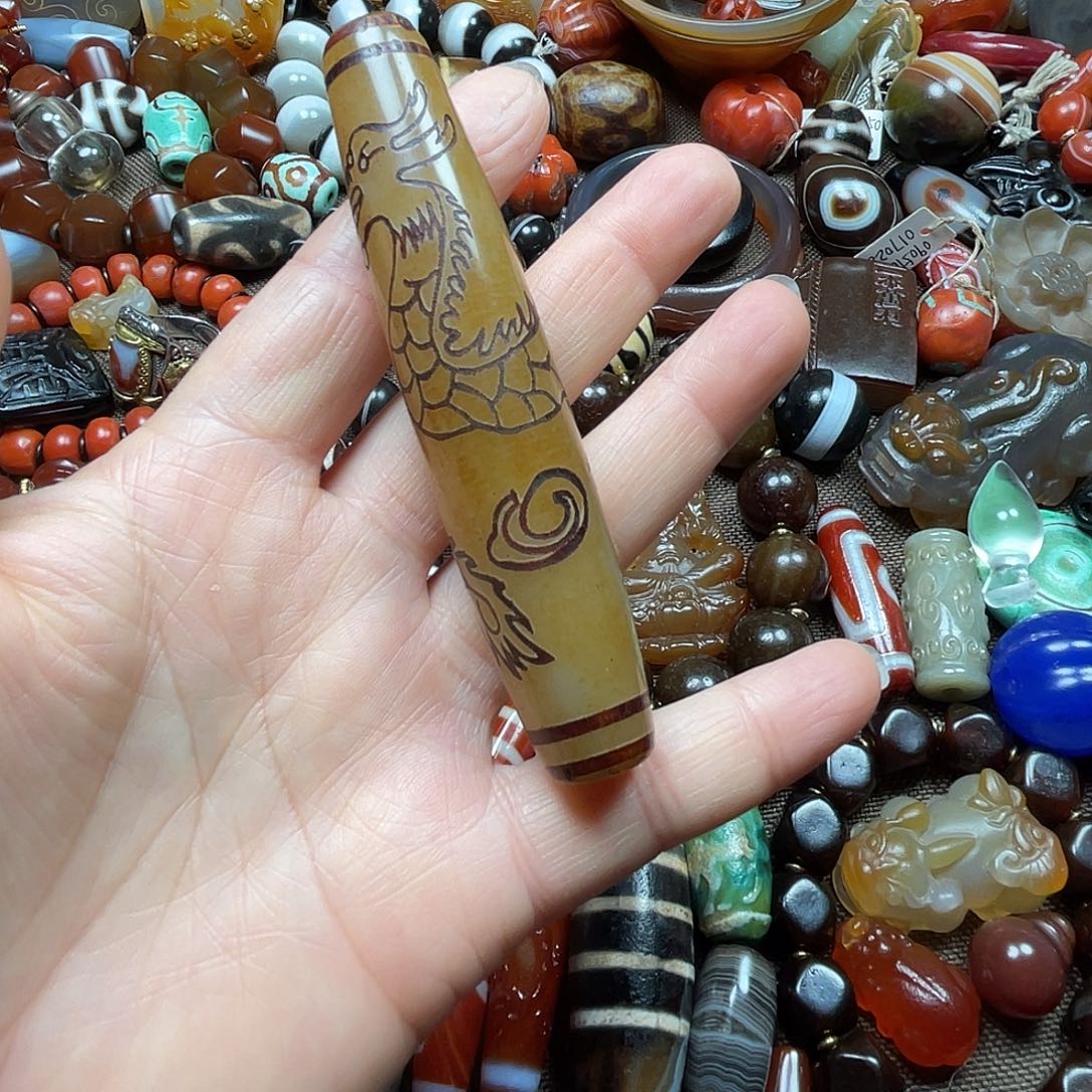 玛瑙/玉髓未镶嵌挂件