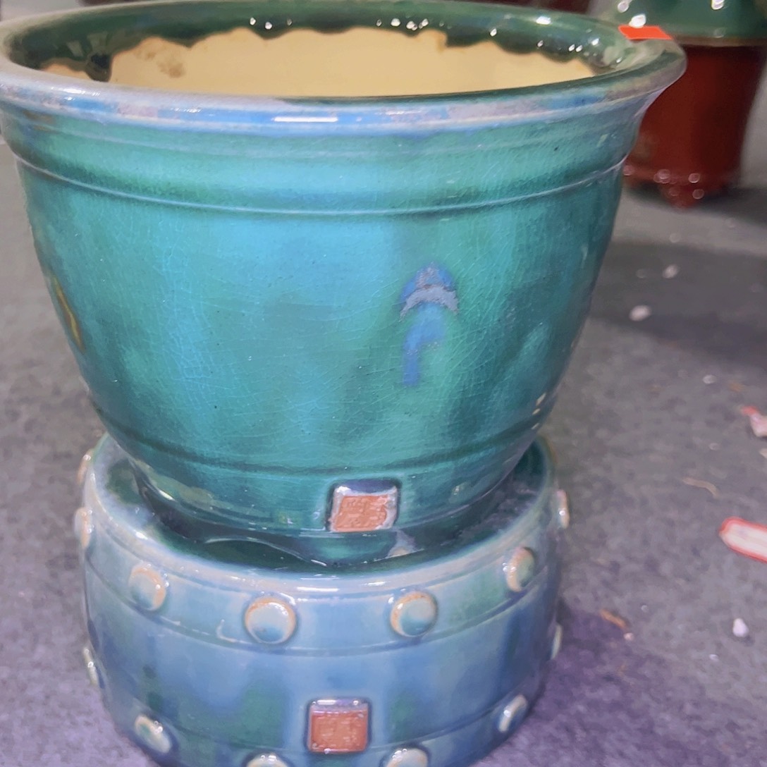 红陶正宗岭南石湾盆放漏