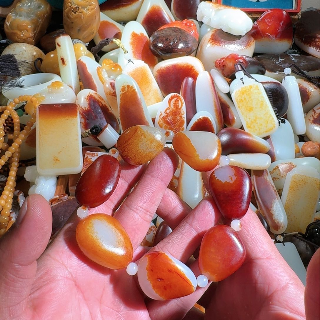 和田玉挂件未镶嵌