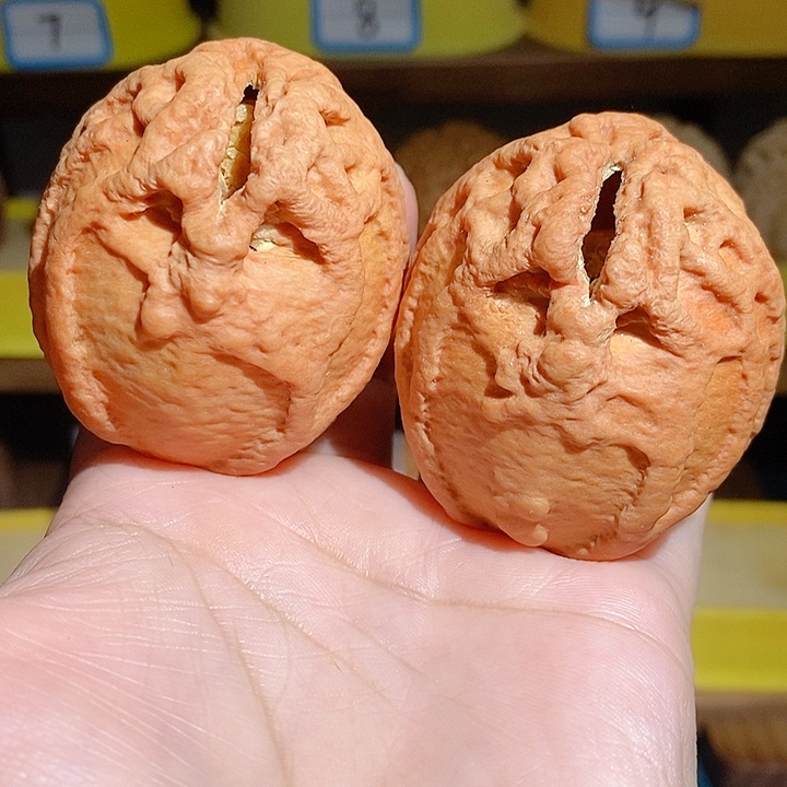 野生鬼脸乾坤核桃招财猴4754