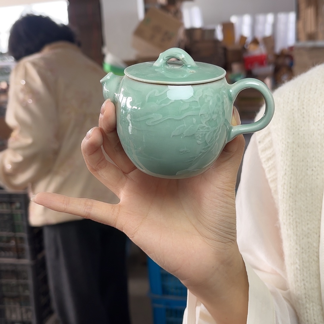 龙泉云间青瓷小米茶器