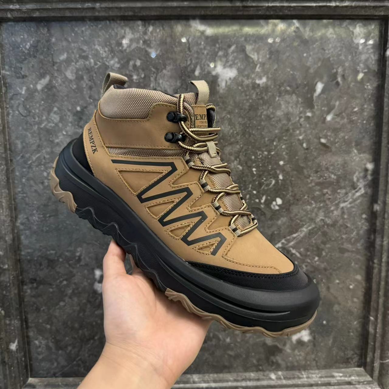 【广州头层牛皮二棉】休闲户外登山鞋920-101、920-130