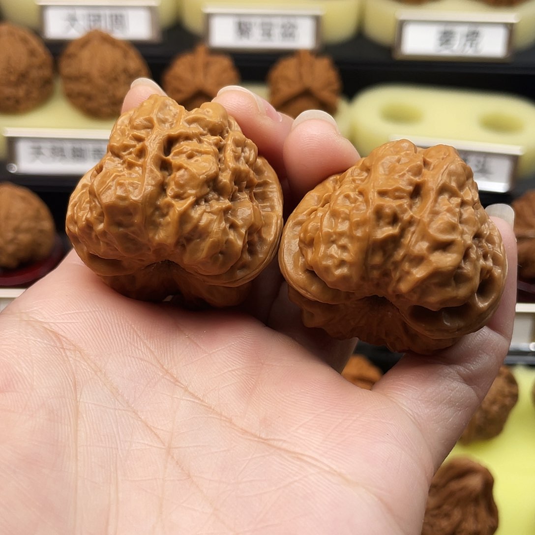 文玩核桃把件蛤蟆38全品821