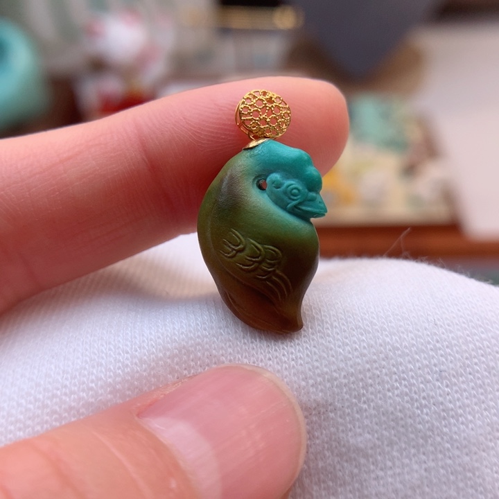 绿松石绿松石配饰18K金镶嵌