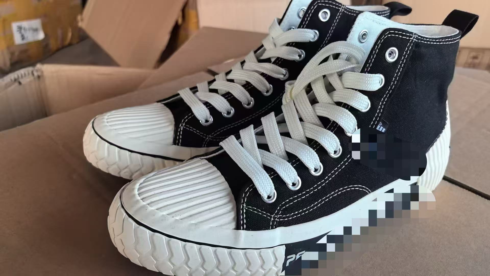 鸟家（高帮帆布鞋）全新