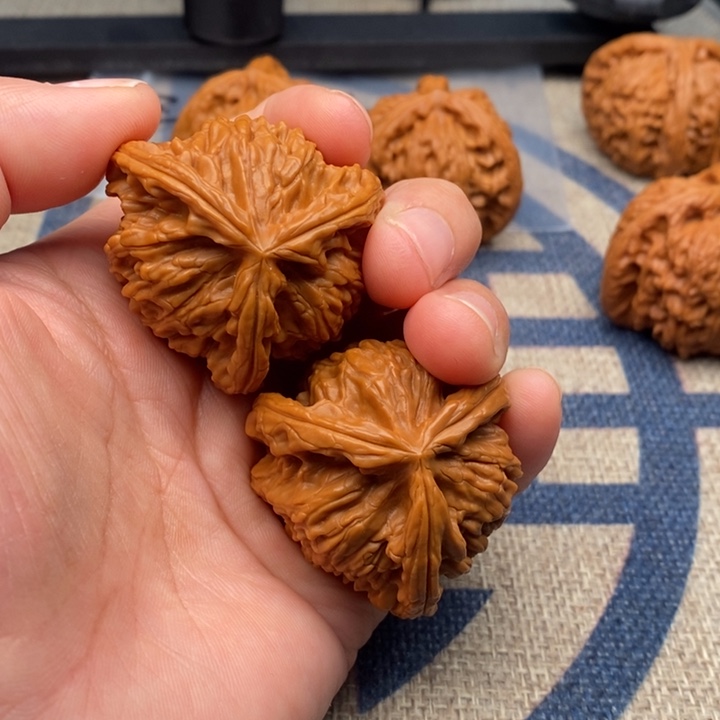 吊坠文玩核桃秦*德三棱