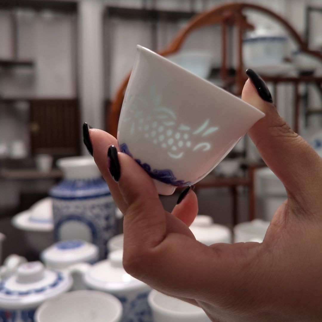 陶瓷代拍实发花镜茶水杯两只装