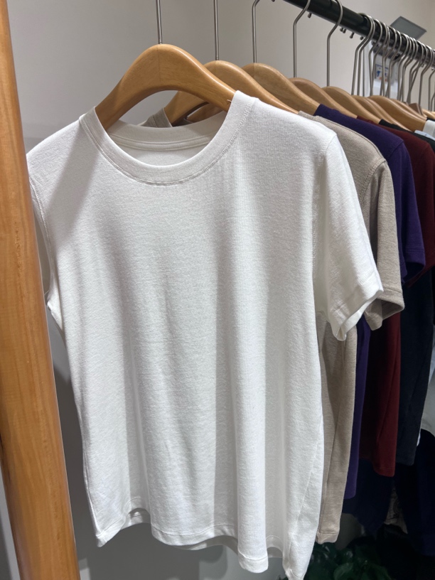 静奢风圆领休闲风冰感网纱T恤时尚春夏潮牌blokette