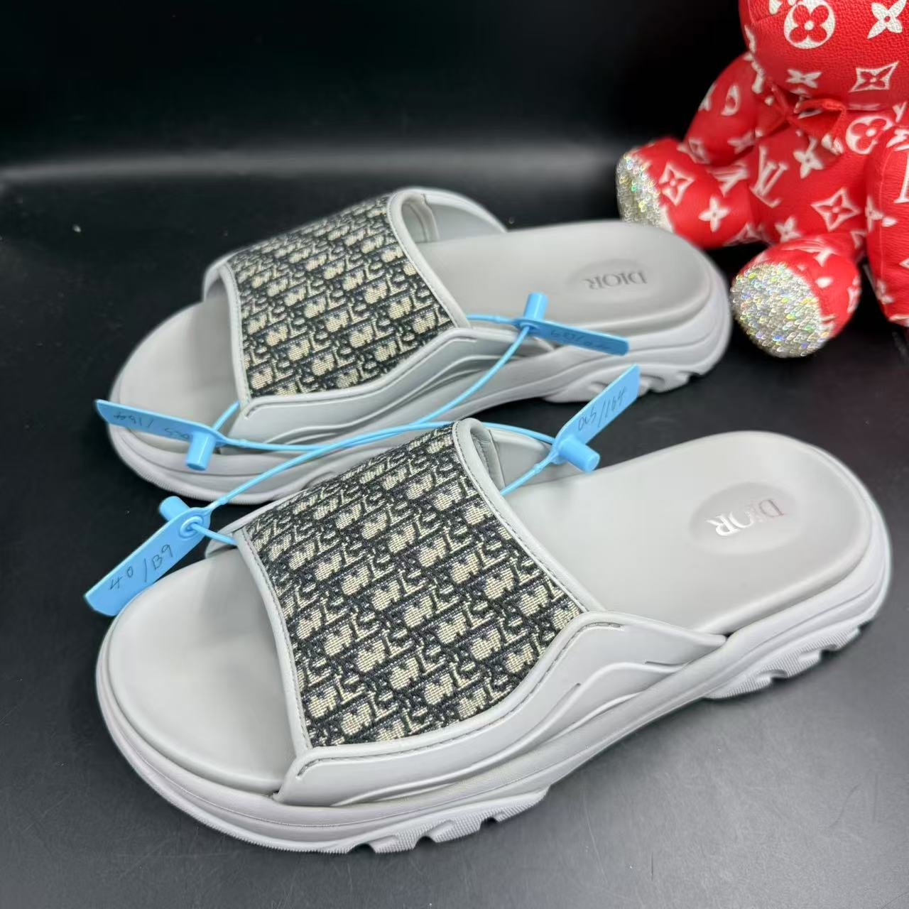 95新 DIOR/迪奥 男士时尚黑老花拖鞋40欧码 olas164