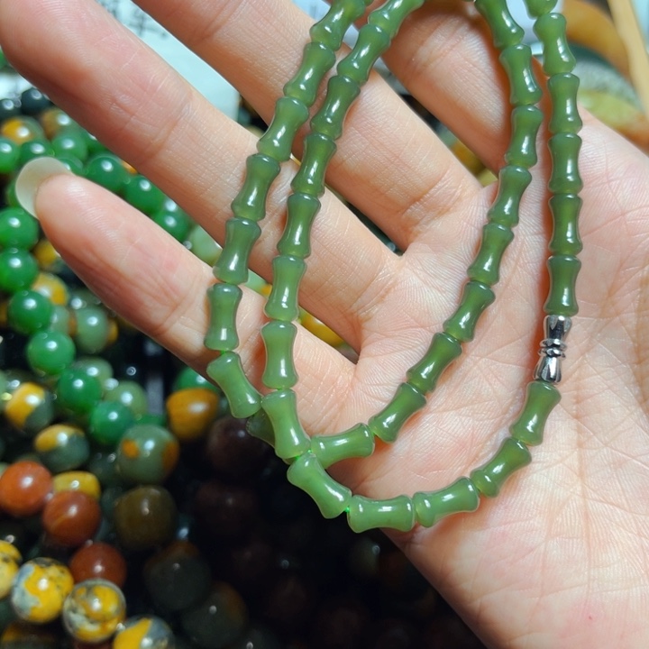 和田玉手链未镶嵌