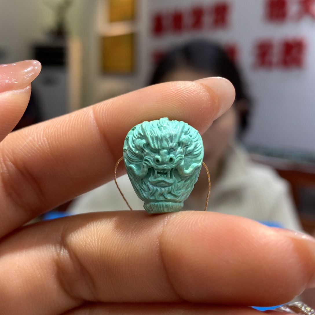 绿松石配饰未镶嵌