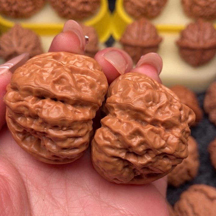 文玩核桃把件郭*呀39全品蛤蟆头