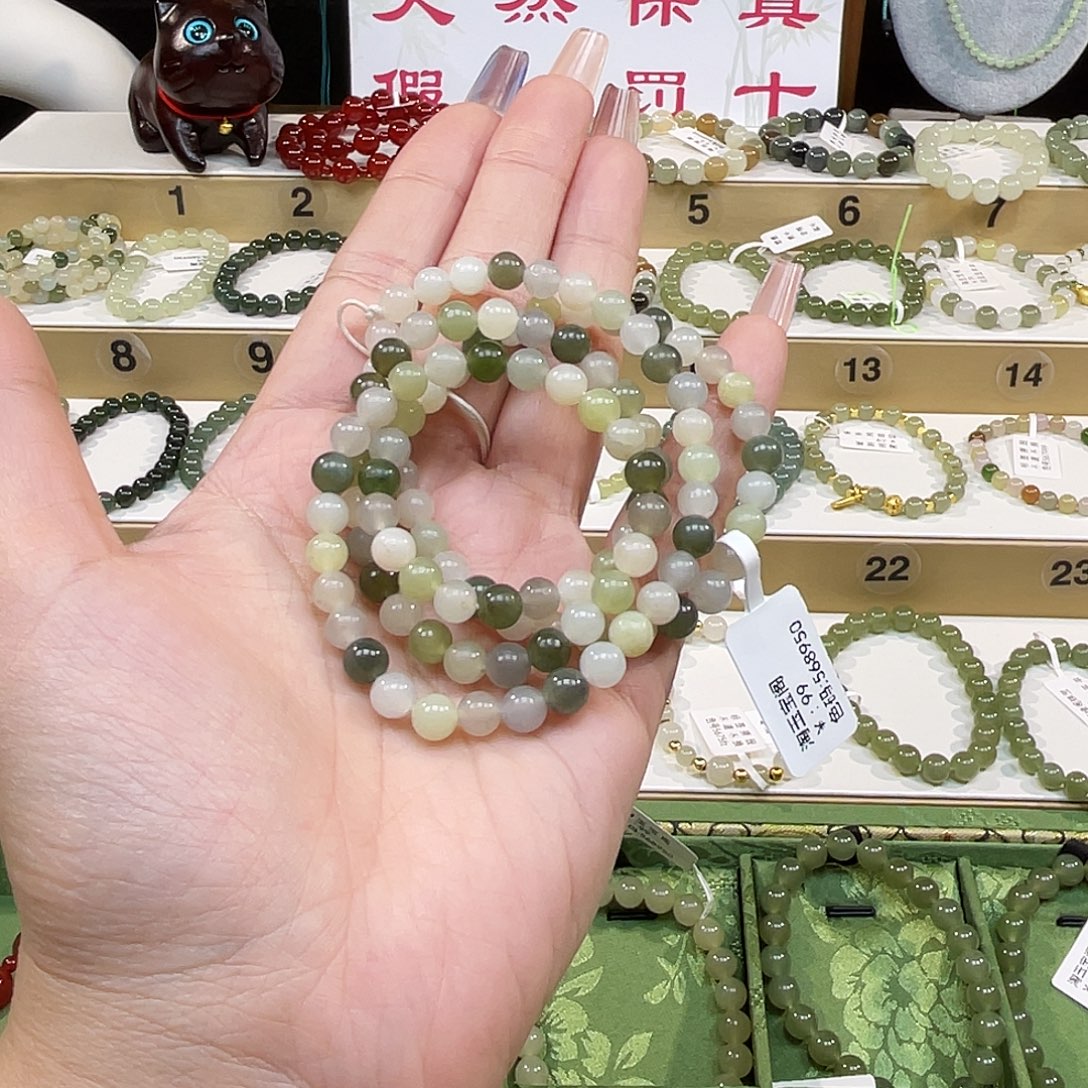 和田玉未镶嵌手链