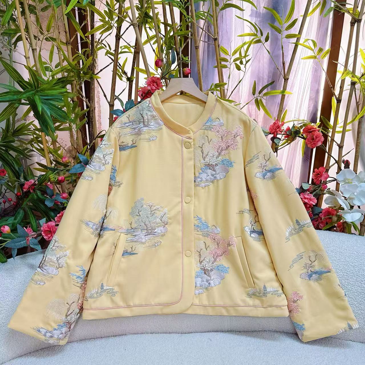 新中式国风立领重工刺绣长袖加厚短款气质百搭外套上衣宽松198