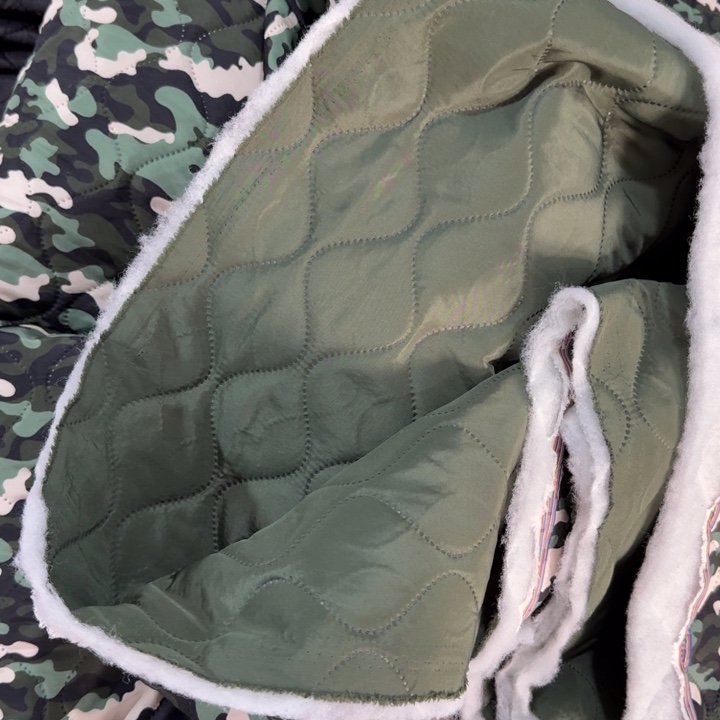 无纺布三米迷彩夹棉布料