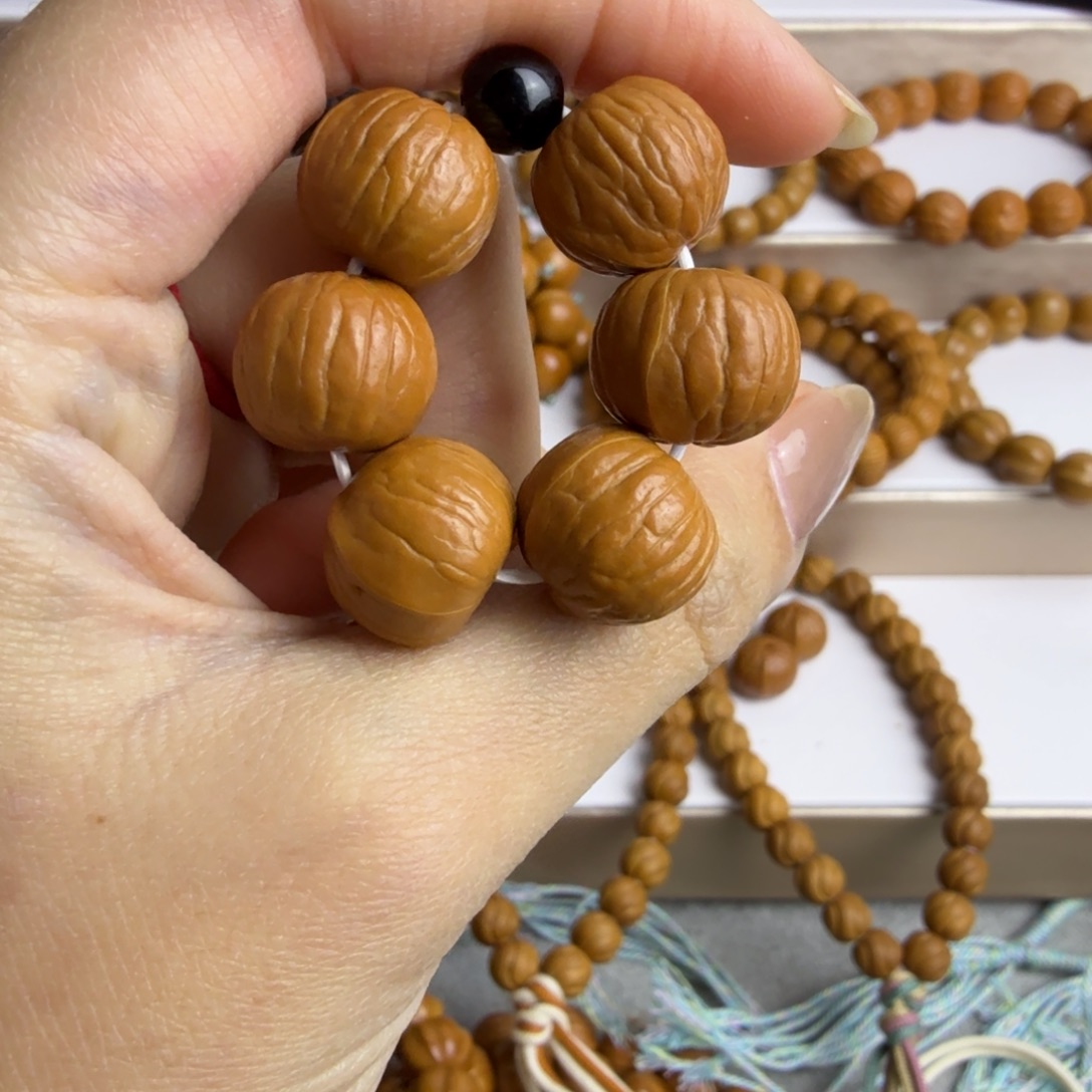 猴头核桃吊坠南瓜绕指