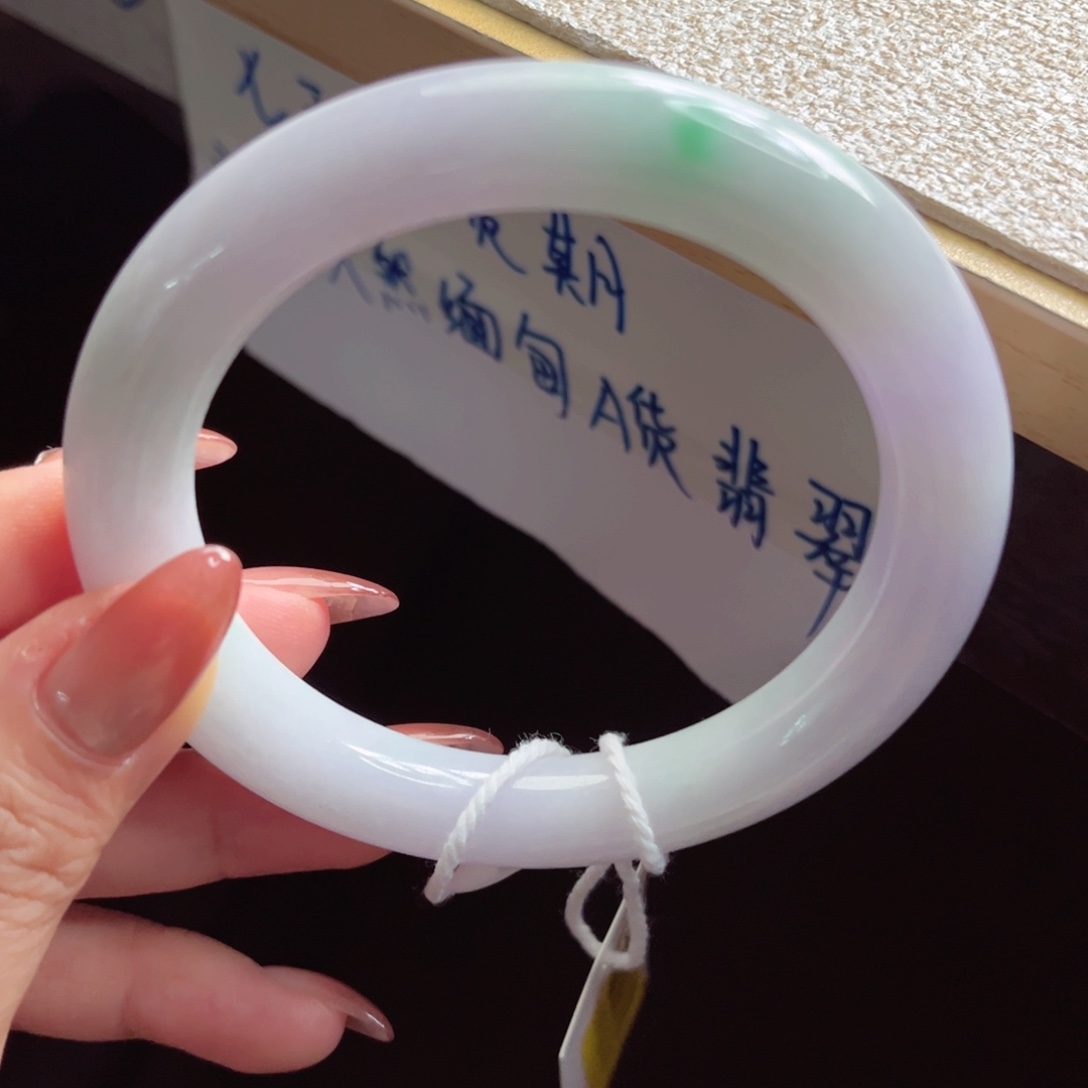 翡翠未镶嵌手镯手镯