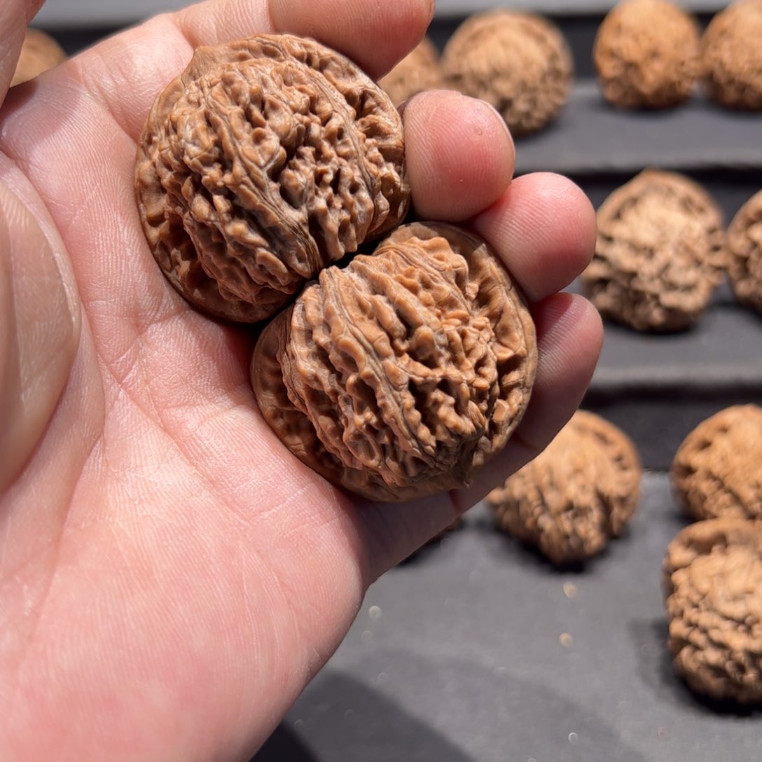 文玩核桃吊坠四座楼