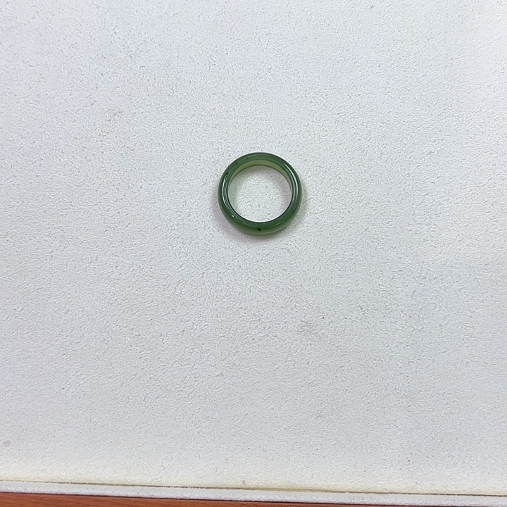 和田玉戒圈未镶嵌娟****?