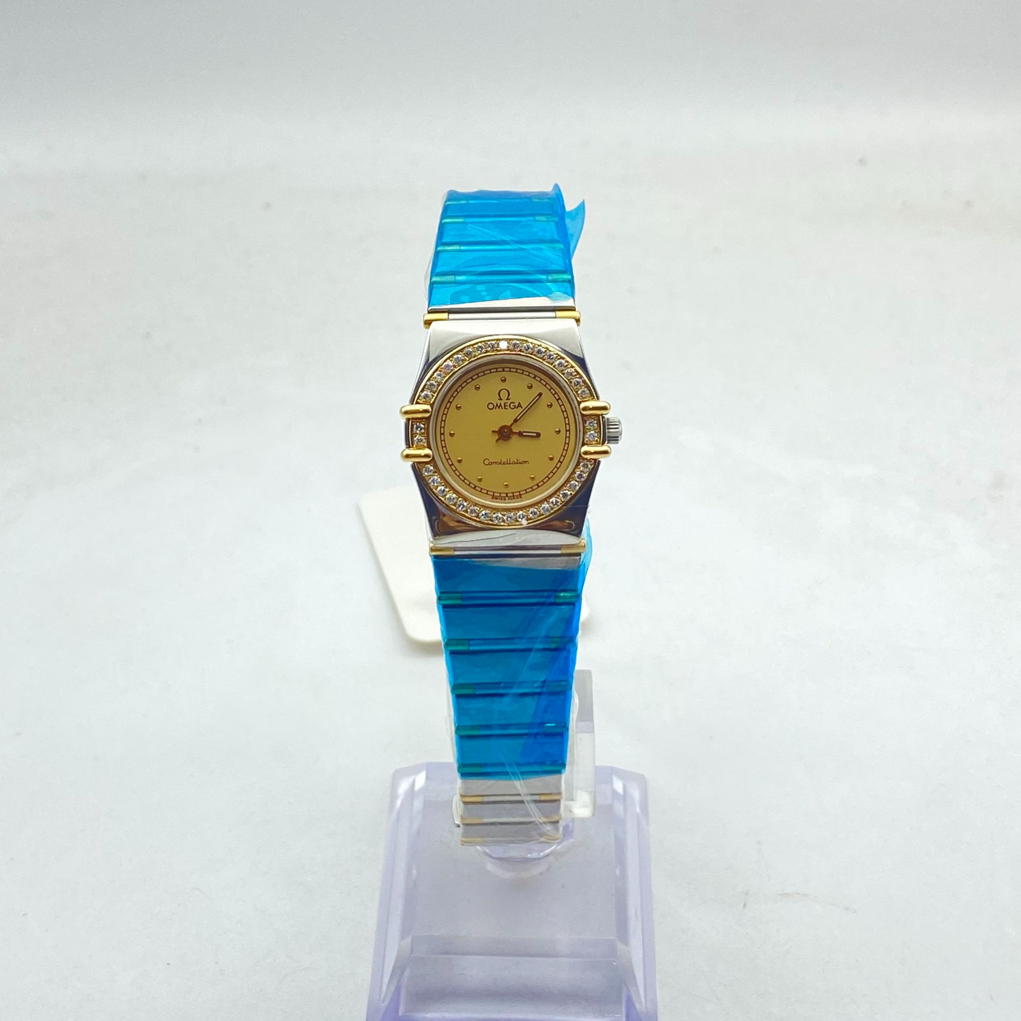 95新 Omega/欧米茄 星座系列/24MM/石英/后镶钻