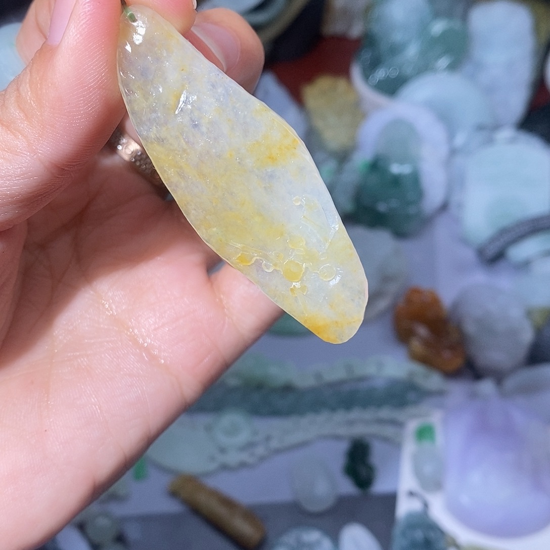 定制翡翠未镶嵌翡翠