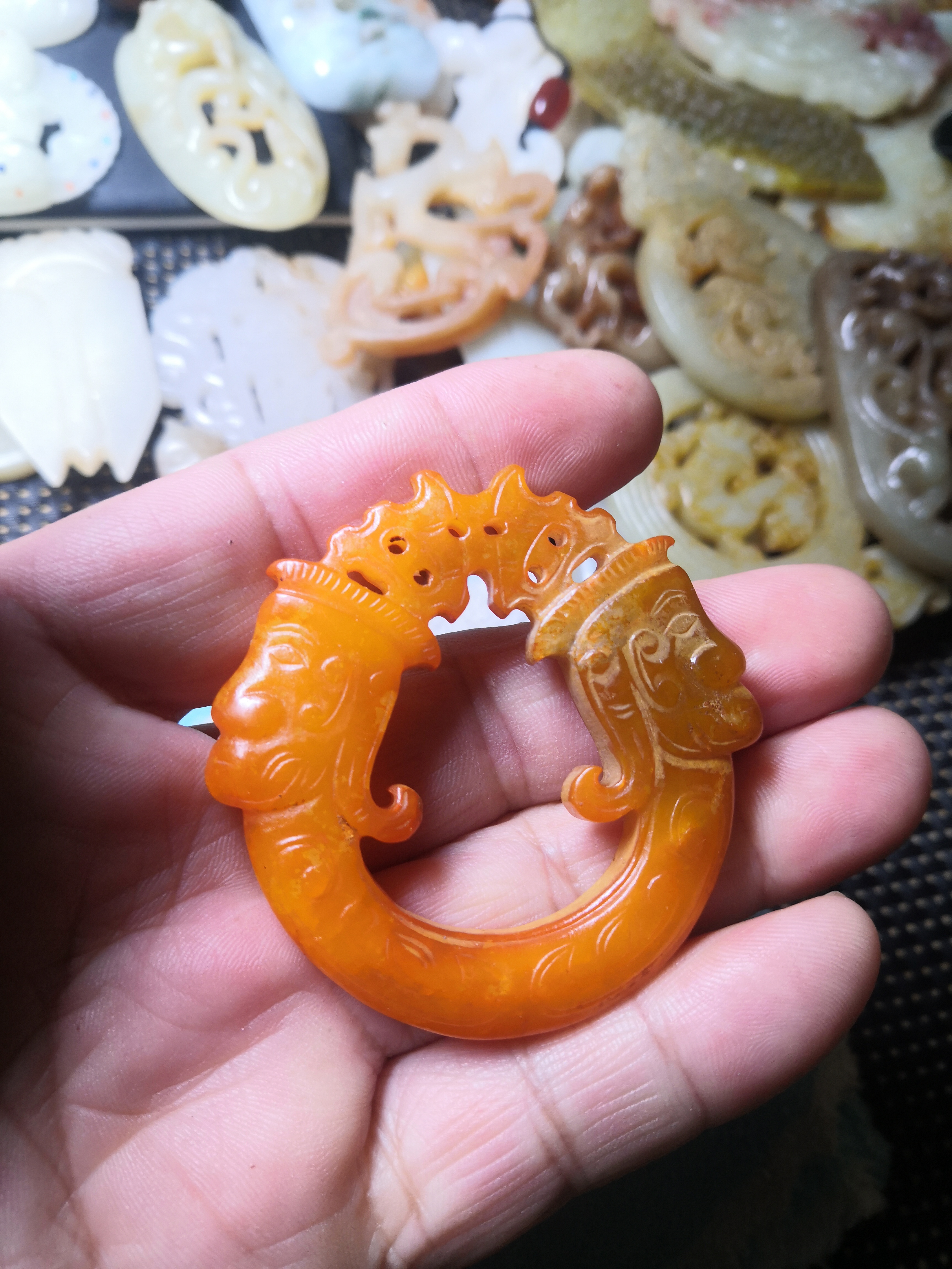 精品和田玉挂件贵人