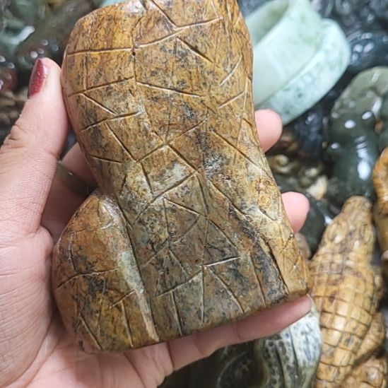 岫岩河磨玉（透闪石质玉）未镶嵌挂件