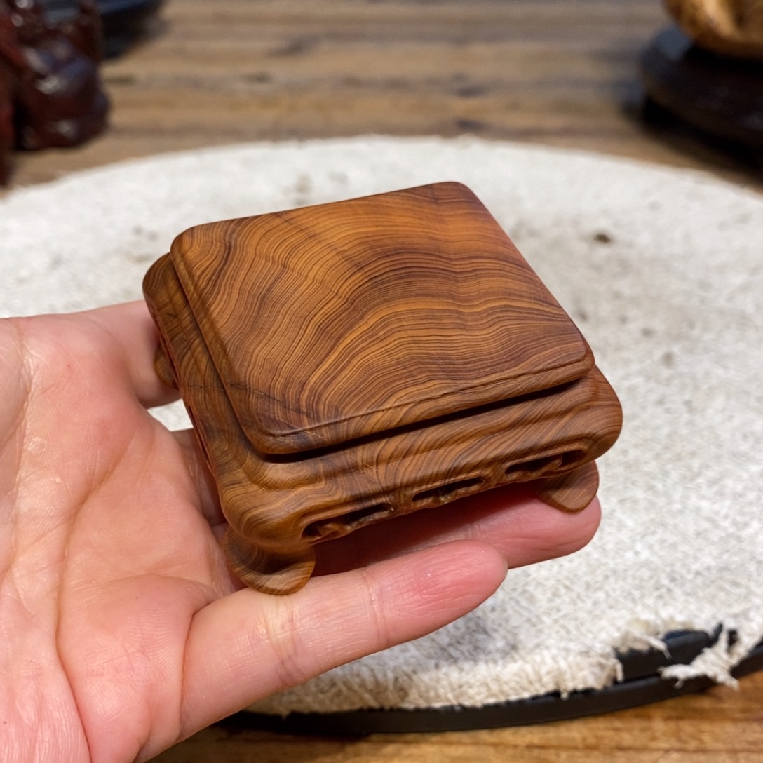 柏木（崖柏）崖柏，