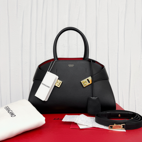 包包/菲拉格慕/99新/250706LL0009