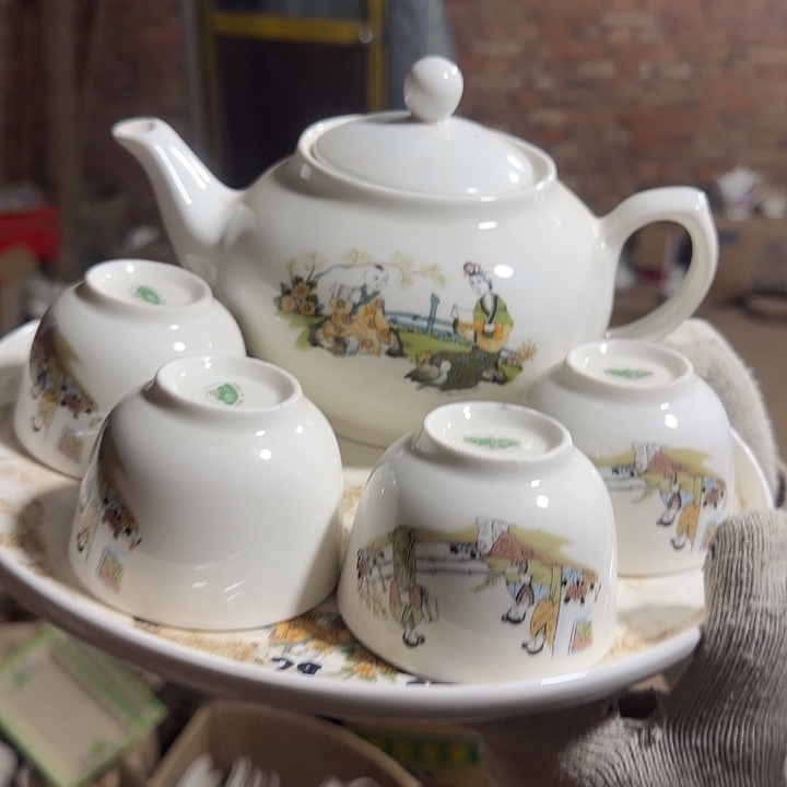 库存微瑕多空茶壶一套容量800毫升