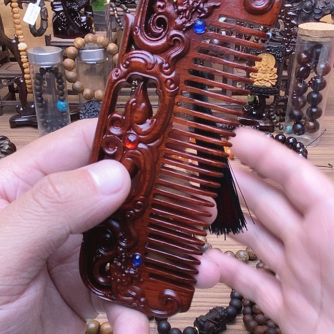 滴血莲花菩提手串