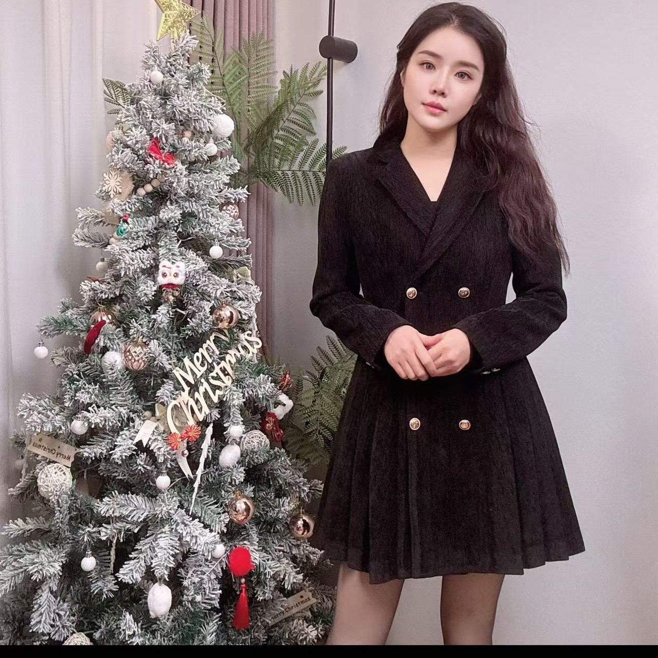 黑色气质显瘦时尚雪尼尔2025秋款双排扣修身西服裙[2421]