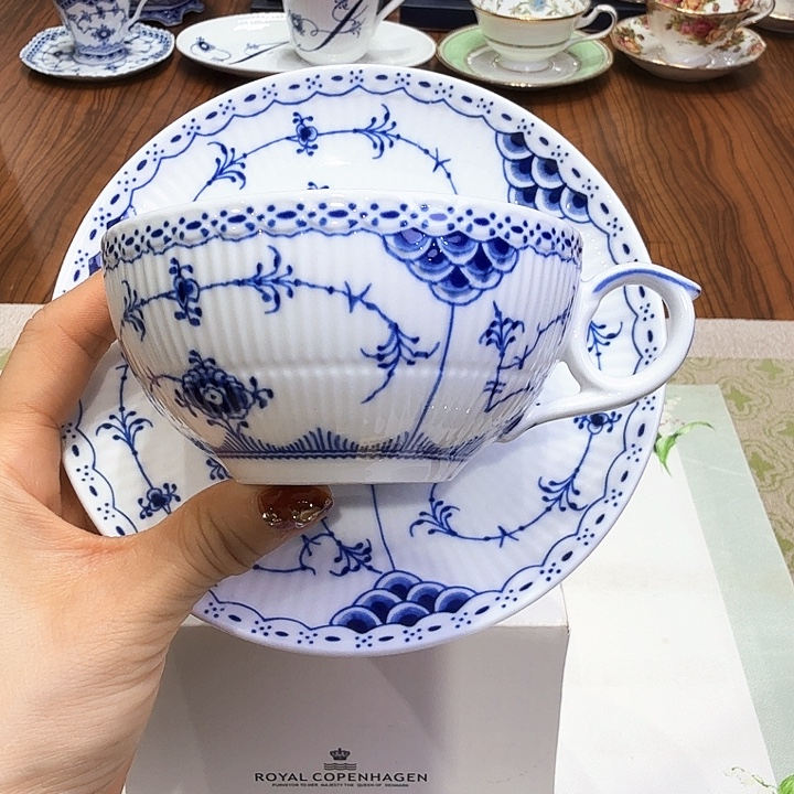 瓷片杯子杯子杯子水杯杯子水杯