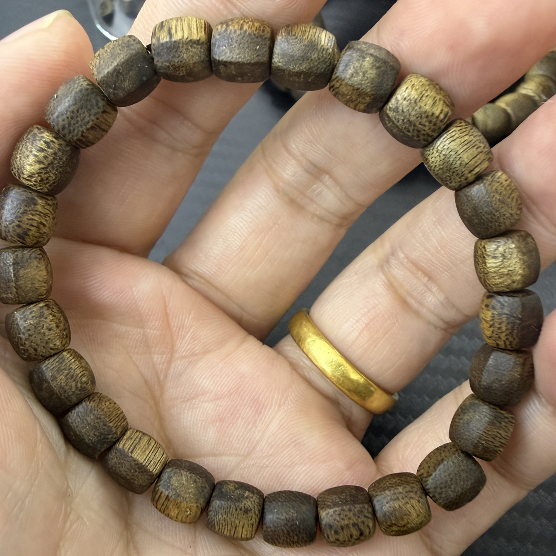 沉香沉香9mm方珠单圈手串