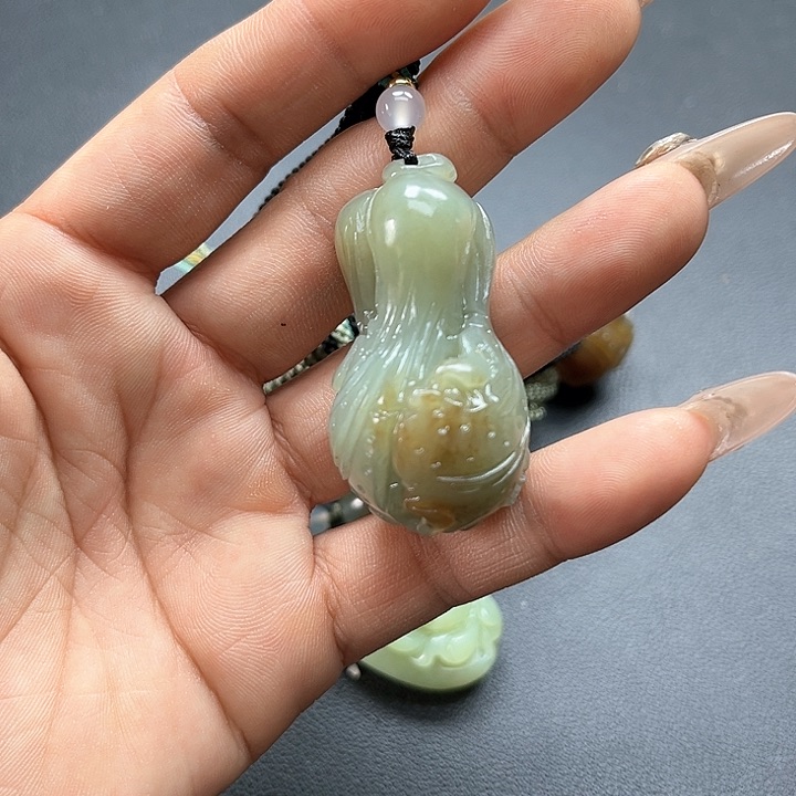 【闪购商品】颈饰未镶嵌和田玉