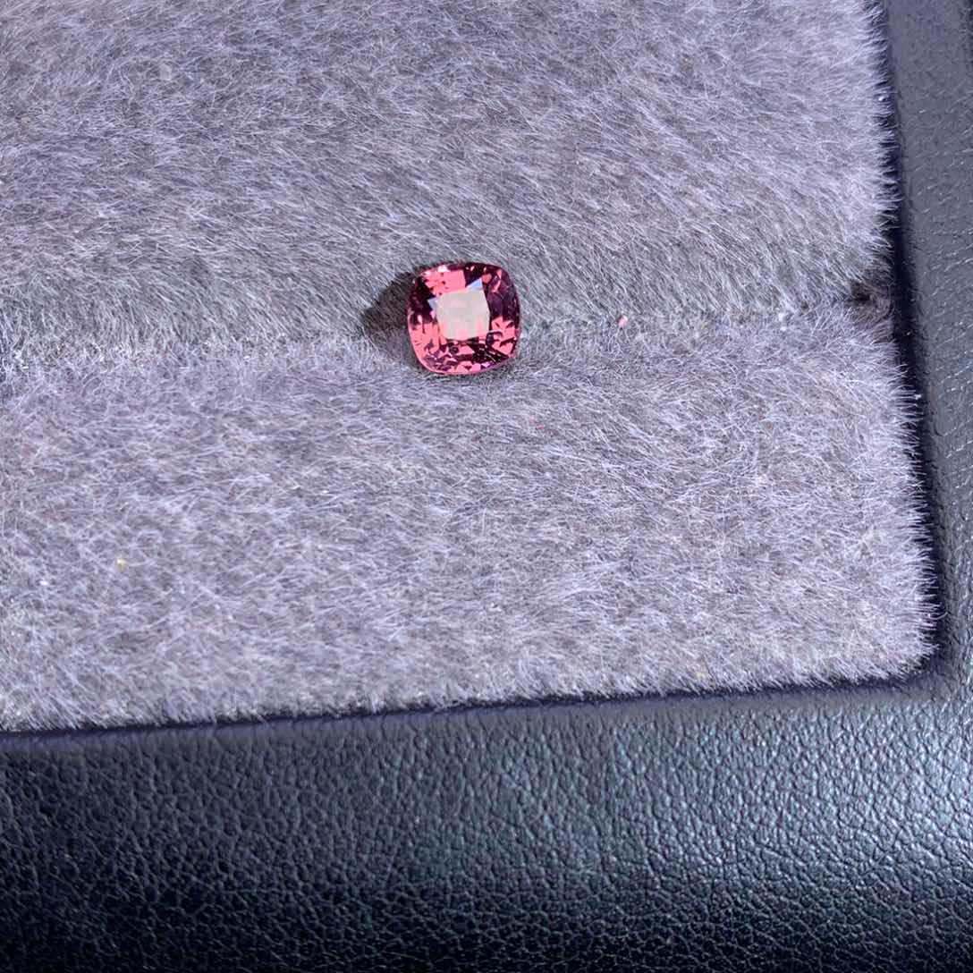 裸石未镶嵌尖晶石0.835ct
