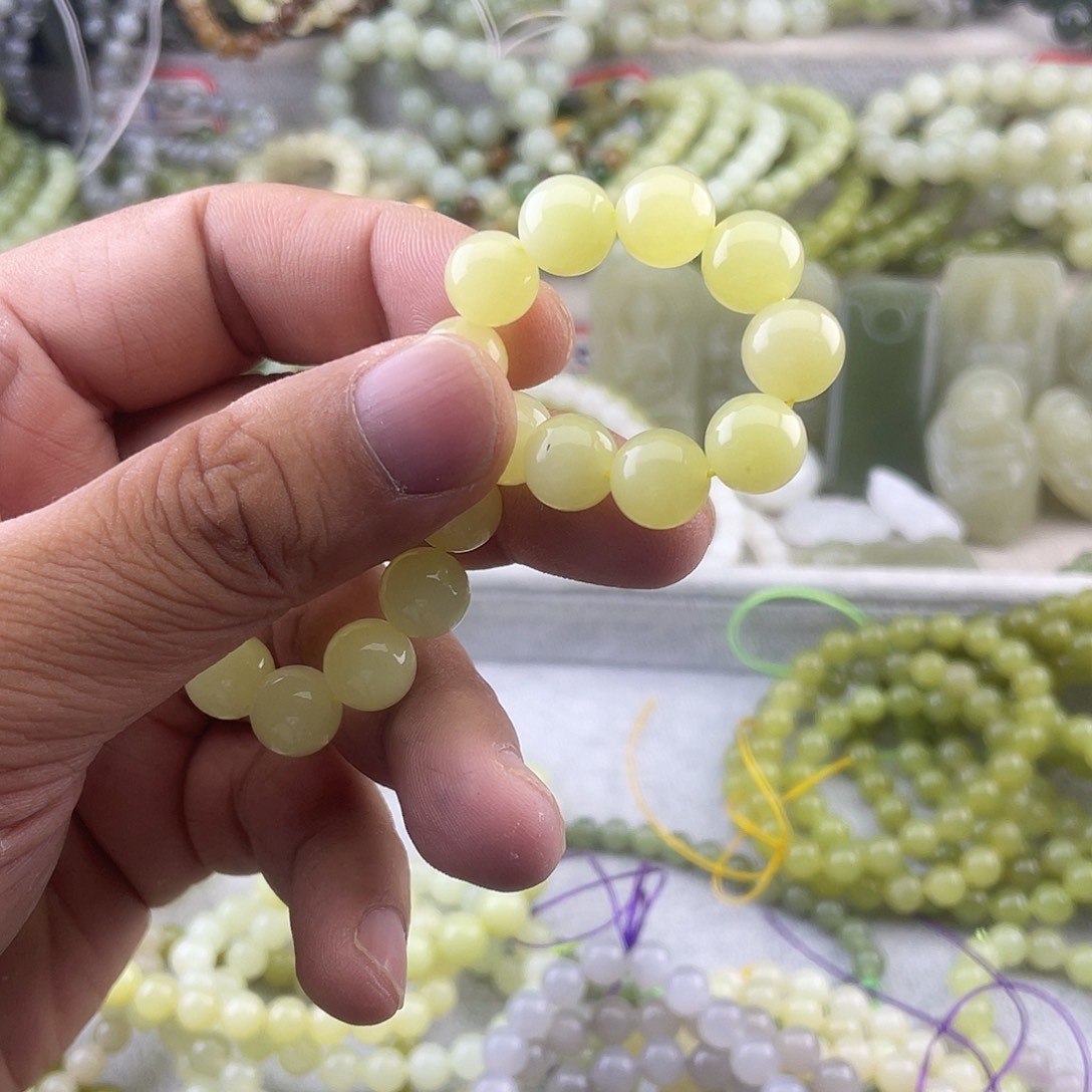 静***谧手串未镶嵌和田玉