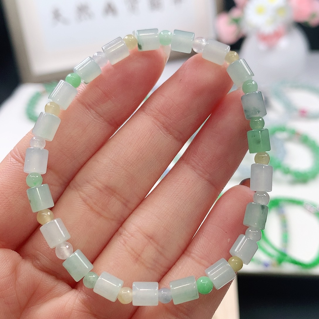 翡翠未镶嵌手链4.9mm